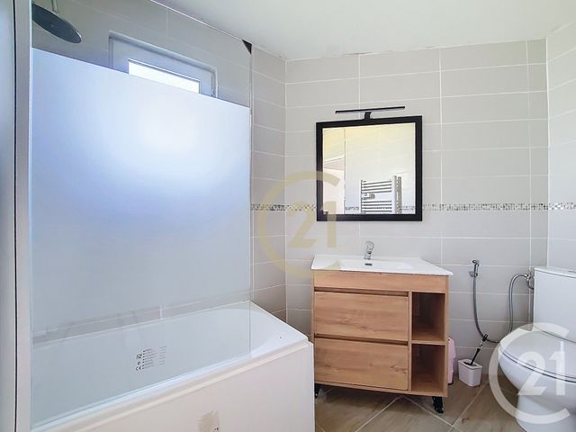 Maison &agrave; louer - 4 pi&egrave;ces - 90 m2 - Reze - 44 - PAYS-DE-LOIRE