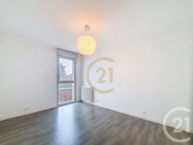 Maison &agrave; louer - 4 pi&egrave;ces - 93,30 m2 - St Herblain - 44 - PAYS-DE-LOIRE