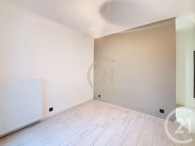 Maison &agrave; louer - 4 pi&egrave;ces - 93,30 m2 - St Herblain - 44 - PAYS-DE-LOIRE