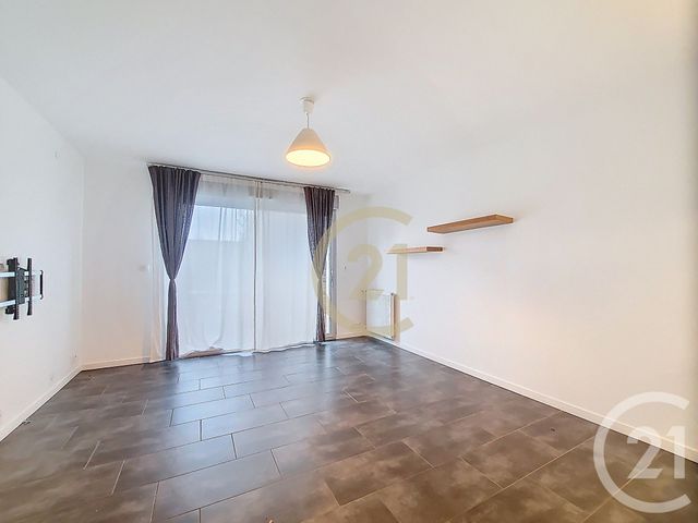 Maison &agrave; louer - 4 pi&egrave;ces - 93,30 m2 - St Herblain - 44 - PAYS-DE-LOIRE