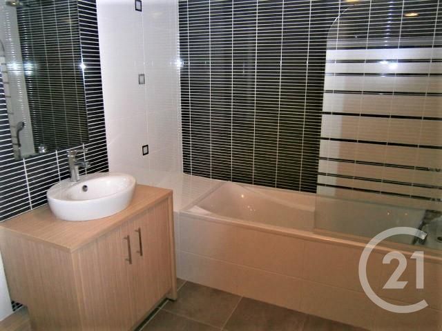 Appartement F3 &agrave; louer - 3 pi&egrave;ces - 63,68 m2 - Thouare Sur Loire - 44 - PAYS-DE-LOIRE