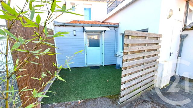 Appartement F1 &agrave; louer - 1 pi&egrave;ce - 11,69 m2 - Les Sorinieres - 44 - PAYS-DE-LOIRE