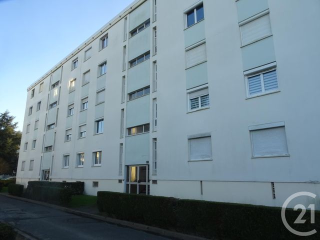 Appartement T5 &agrave; louer - 5 pi&egrave;ces - 90,48 m2 - Reze - 44 - PAYS-DE-LOIRE