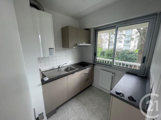 Appartement T1 &agrave; louer - 1 pi&egrave;ce - 31,97 m2 - St Sebastien Sur Loire - 44 - PAYS-DE-LOIRE