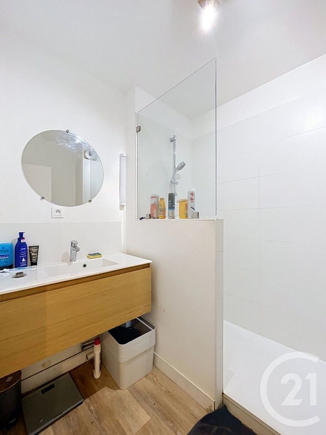 Appartement T4 &agrave; vendre - 4 pi&egrave;ces - 61,99 m2 - Reze - 44 - PAYS-DE-LOIRE