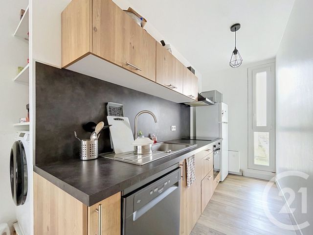 Appartement T4 &agrave; vendre - 4 pi&egrave;ces - 61,99 m2 - Reze - 44 - PAYS-DE-LOIRE