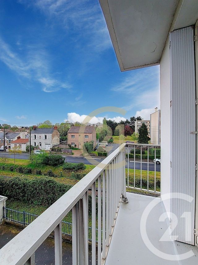 Appartement F4 &agrave; louer - 4 pi&egrave;ces - 71,73 m2 - Reze - 44 - PAYS-DE-LOIRE