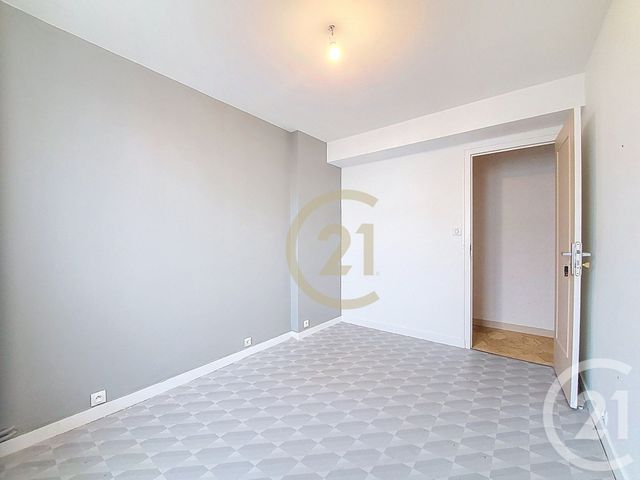Appartement F4 &agrave; louer - 4 pi&egrave;ces - 71,73 m2 - Reze - 44 - PAYS-DE-LOIRE