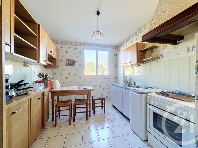 Appartement T3 &agrave; vendre - 4 pi&egrave;ces - 72,44 m2 - Reze - 44 - PAYS-DE-LOIRE