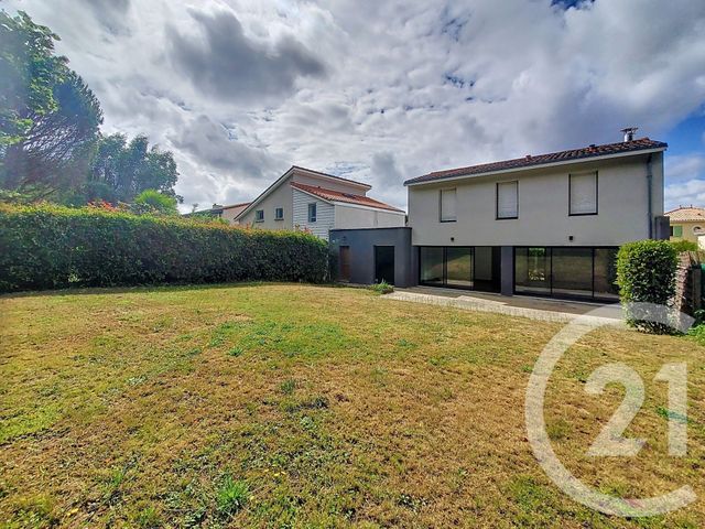Maison &agrave; louer - 5 pi&egrave;ces - 119,95 m2 - Vertou - 44 - PAYS-DE-LOIRE