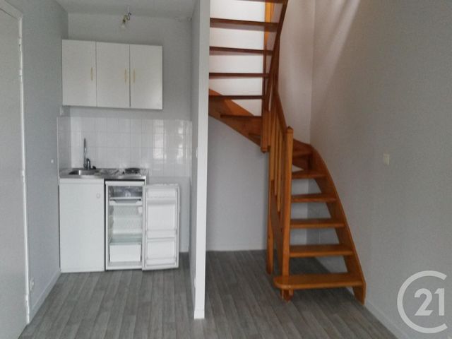 Appartement Triplex &agrave; louer - 2 pi&egrave;ces - 34,05 m2 - Reze - 44 - PAYS-DE-LOIRE