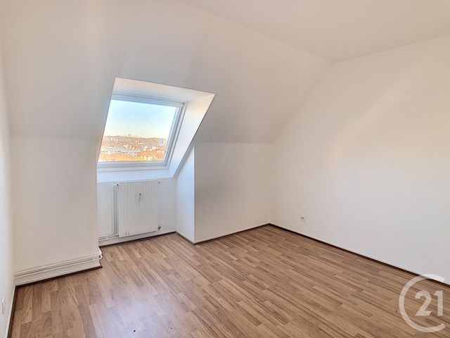 Appartement F5 à vendre - 5 pièces - 114 m2 - Villers Les Nancy - 54 - LORRAINE
