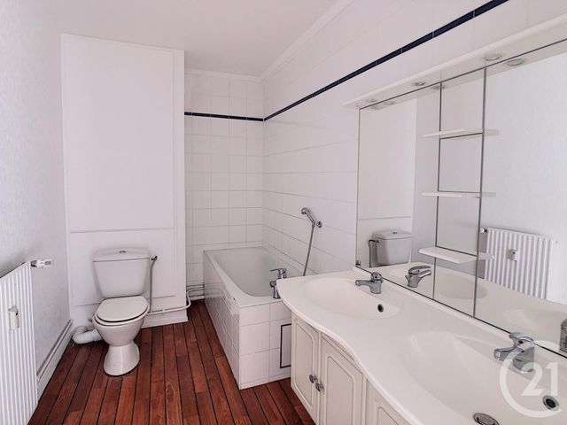 Appartement F5 à vendre - 5 pièces - 114 m2 - Villers Les Nancy - 54 - LORRAINE