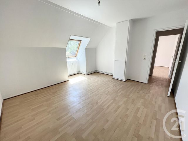 Appartement F5 à vendre - 5 pièces - 116 m2 - Villers Les Nancy - 54 - LORRAINE