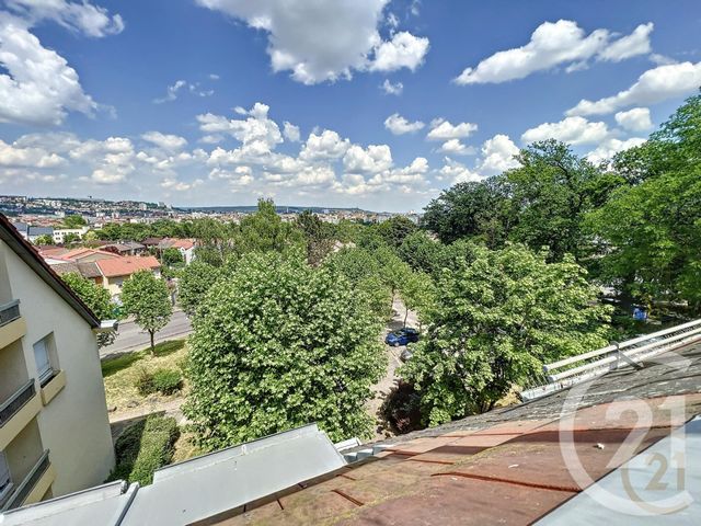 Appartement F5 à vendre - 5 pièces - 115 m2 - Villers Les Nancy - 54 - LORRAINE