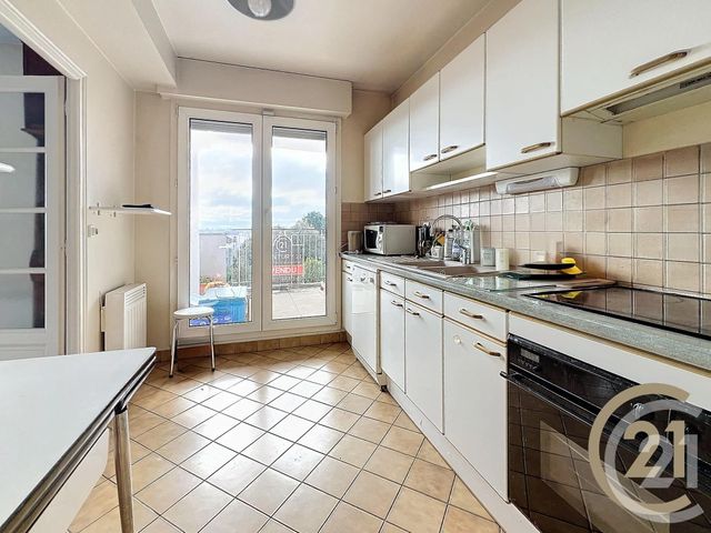 Appartement F5 à vendre - 5 pièces - 135,08 m2 - Laxou - 54 - LORRAINE