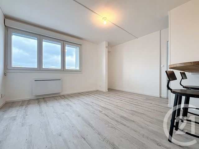 Appartement F1 bis &agrave; louer - 2 pi&egrave;ces - 40,37 m2 - Vandoeuvre Les Nancy - 54 - LORRAINE