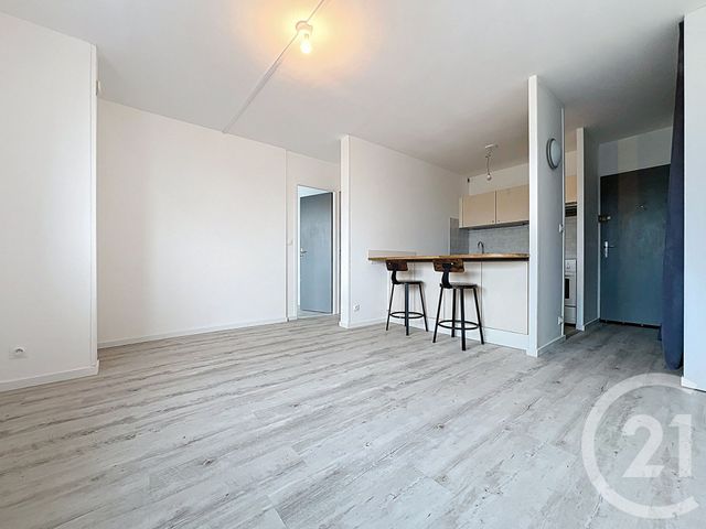 Appartement F1 bis &agrave; louer - 2 pi&egrave;ces - 40,37 m2 - Vandoeuvre Les Nancy - 54 - LORRAINE