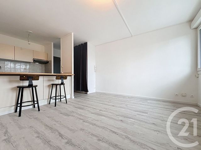 Appartement F1 bis &agrave; louer - 2 pi&egrave;ces - 40,37 m2 - Vandoeuvre Les Nancy - 54 - LORRAINE