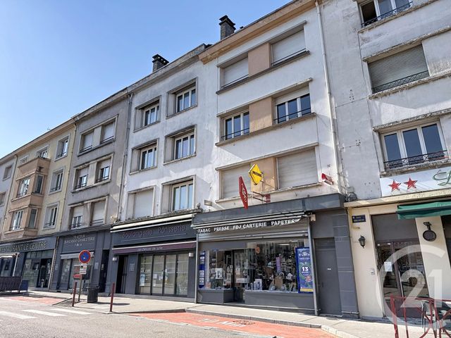 Appartement F4 &agrave; louer - 4 pi&egrave;ces - 101,19 m2 - Charmes - 88 - LORRAINE