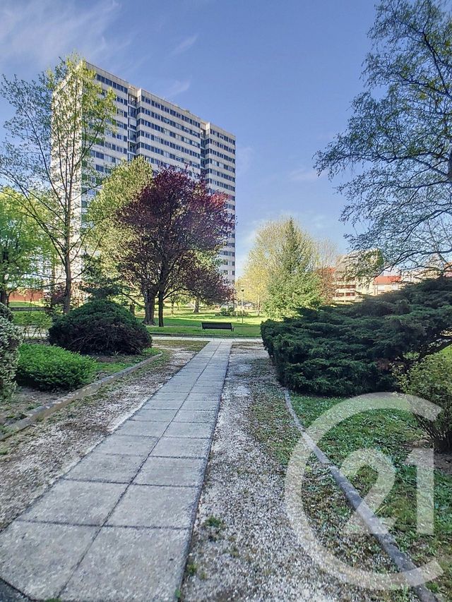 Appartement F2 à louer - 2 pièces - 50,57 m2 - Vandoeuvre Les Nancy - 54 - LORRAINE