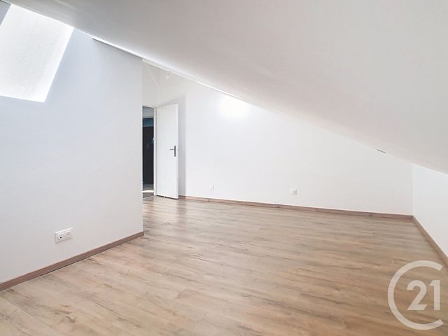 Appartement F3 à louer - 3 pièces - 37,18 m2 - Nancy - 54 - LORRAINE