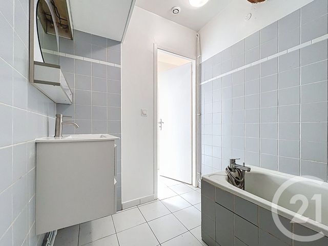 Appartement F3 à louer - 3 pièces - 37,20 m2 - Nancy - 54 - LORRAINE
