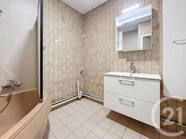 Appartement F3 à louer - 3 pièces - 71,59 m2 - Nancy - 54 - LORRAINE