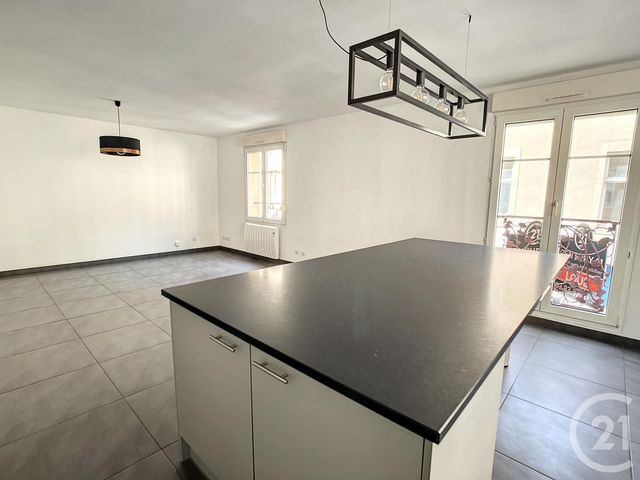 Appartement F3 &agrave; louer - 3 pi&egrave;ces - 81,19 m2 - Nancy - 54 - LORRAINE