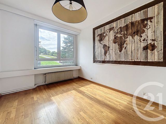 Appartement F6 &agrave; louer - 6 pi&egrave;ces - 135,78 m2 - Vandoeuvre Les Nancy - 54 - LORRAINE