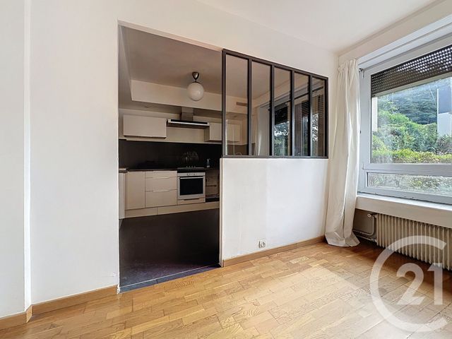 Appartement F6 &agrave; louer - 6 pi&egrave;ces - 135,78 m2 - Vandoeuvre Les Nancy - 54 - LORRAINE