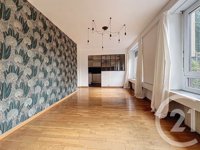 Appartement F6 &agrave; louer - 6 pi&egrave;ces - 135,78 m2 - Vandoeuvre Les Nancy - 54 - LORRAINE