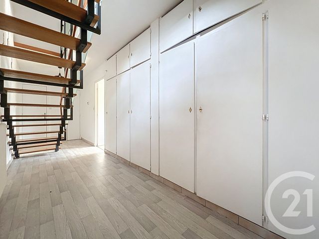 Appartement F6 &agrave; louer - 6 pi&egrave;ces - 135,78 m2 - Vandoeuvre Les Nancy - 54 - LORRAINE