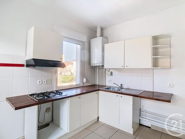 Appartement F3 &agrave; louer - 3 pi&egrave;ces - 71,11 m2 - Lay St Christophe - 54 - LORRAINE