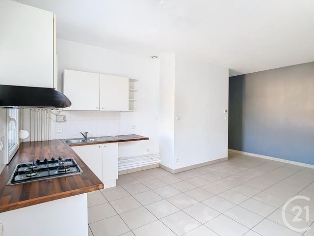 Appartement F3 &agrave; louer - 3 pi&egrave;ces - 71,11 m2 - Lay St Christophe - 54 - LORRAINE