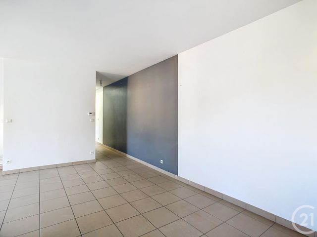 Appartement F3 &agrave; louer - 3 pi&egrave;ces - 71,11 m2 - Lay St Christophe - 54 - LORRAINE