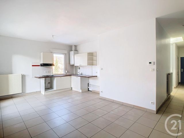 Appartement F3 &agrave; louer - 3 pi&egrave;ces - 71,11 m2 - Lay St Christophe - 54 - LORRAINE