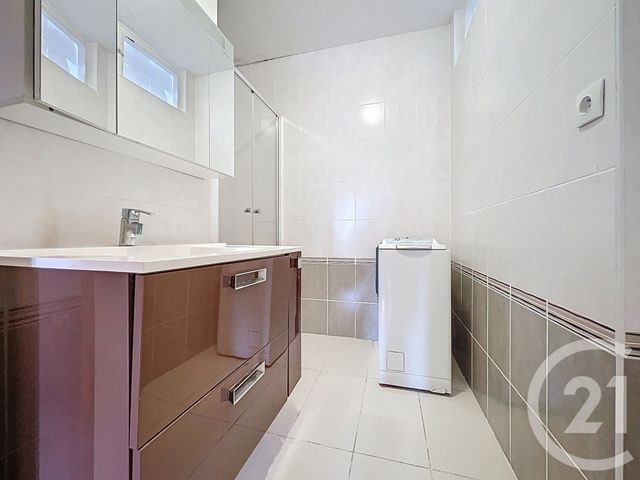 Appartement F4 &agrave; louer - 4 pi&egrave;ces - 92,94 m2 - Nancy - 54 - LORRAINE