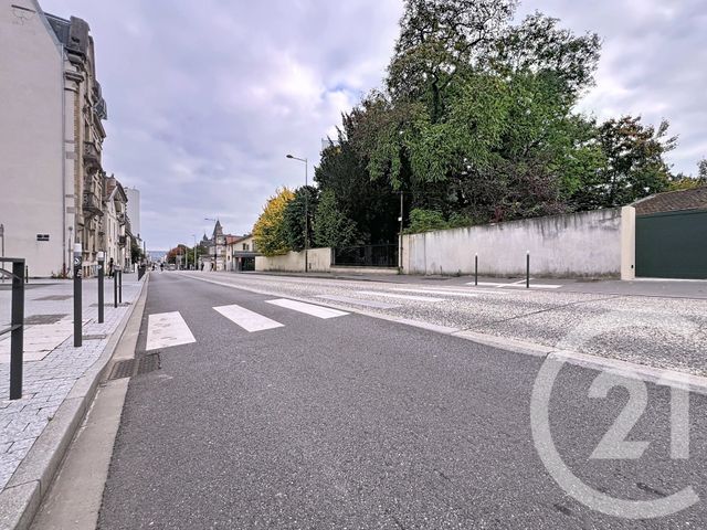 Appartement F4 &agrave; louer - 4 pi&egrave;ces - 92,94 m2 - Nancy - 54 - LORRAINE