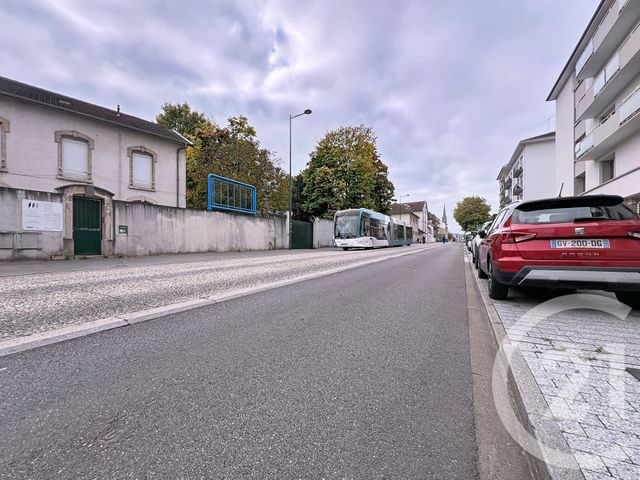 Appartement F4 &agrave; louer - 4 pi&egrave;ces - 92,94 m2 - Nancy - 54 - LORRAINE