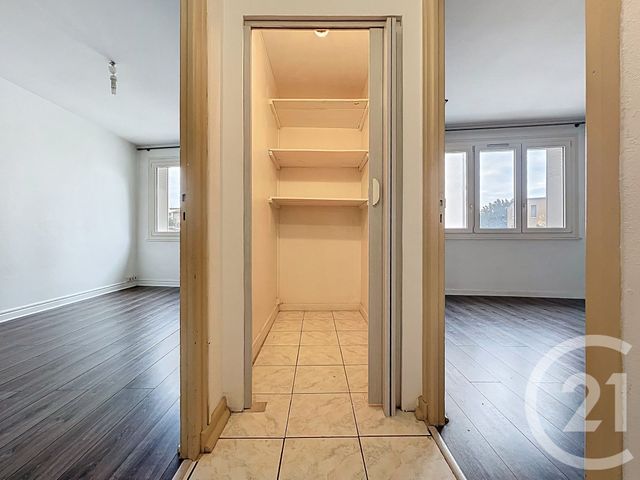 Appartement F4 &agrave; louer - 4 pi&egrave;ces - 92,94 m2 - Nancy - 54 - LORRAINE