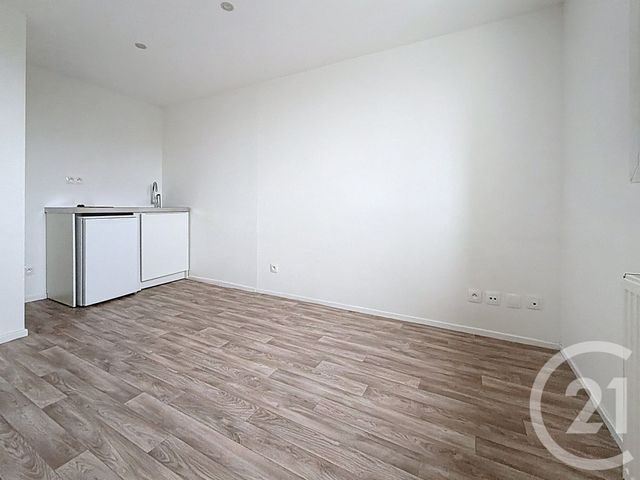 Appartement F1 &agrave; louer - 1 pi&egrave;ce - 19,68 m2 - Vandoeuvre Les Nancy - 54 - LORRAINE