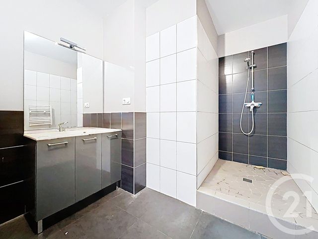 Appartement F2 à louer - 2 pièces - 48,24 m2 - Nancy - 54 - LORRAINE