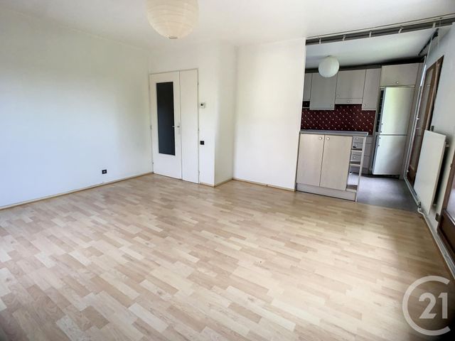 Appartement F3 à louer - 3 pièces - 61,90 m2 - Villers Les Nancy - 54 - LORRAINE