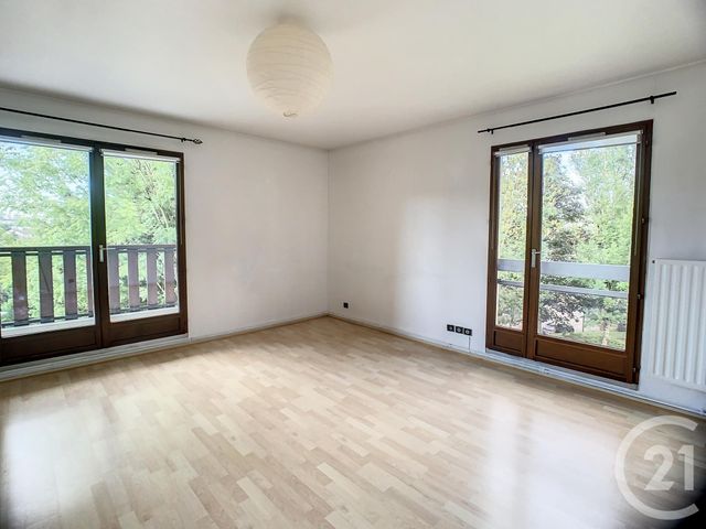 Appartement F3 à louer - 3 pièces - 61,90 m2 - Villers Les Nancy - 54 - LORRAINE