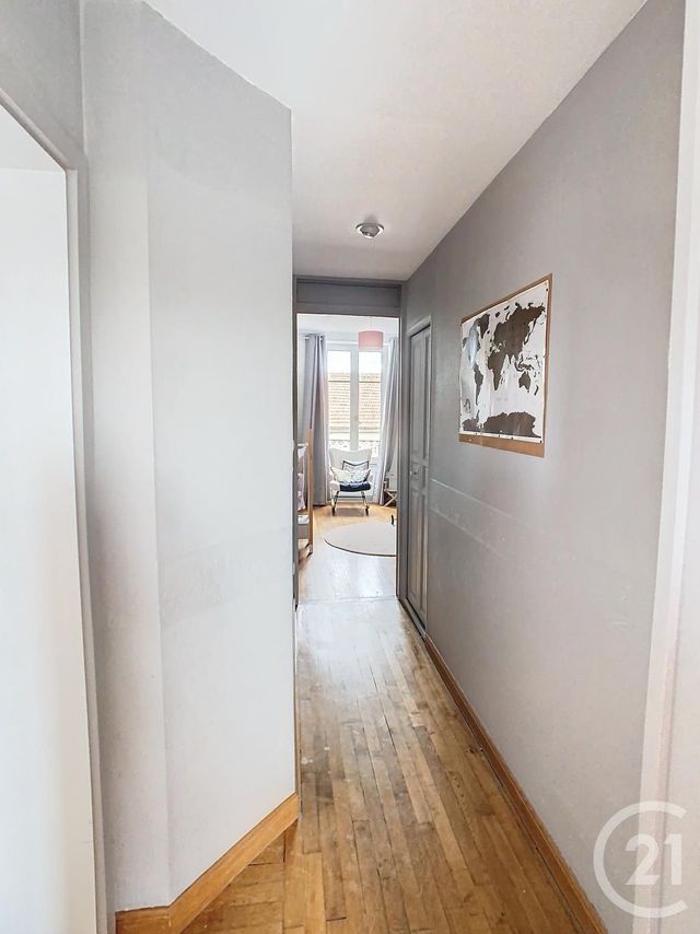 Appartement F4 &agrave; louer - 4 pi&egrave;ces - 97,50 m2 - Nancy - 54 - LORRAINE