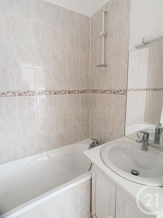 Appartement F2 &agrave; louer - 2 pi&egrave;ces - 37,60 m2 - Nancy - 54 - LORRAINE