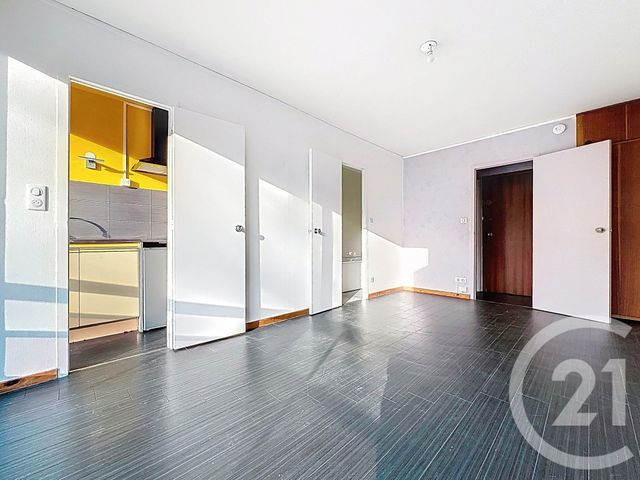 Appartement F1 &agrave; louer - 1 pi&egrave;ce - 25 m2 - Nancy - 54 - LORRAINE