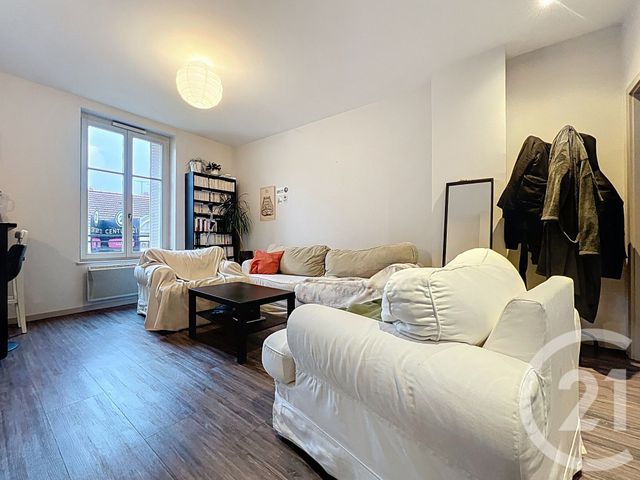 Appartement F3 &agrave; louer - 3 pi&egrave;ces - 55,29 m2 - Nancy - 54 - LORRAINE