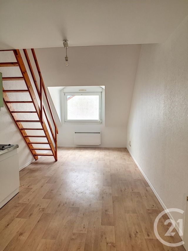 Appartement F2 &agrave; louer - 2 pi&egrave;ces - 21,55 m2 - Vandoeuvre Les Nancy - 54 - LORRAINE